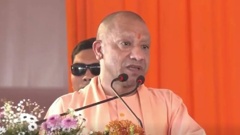 उत्तर प्रदेश में नशीली दवाओं के अवैध कारोबार पर योगी सरकार का बड़ा एक्शन, लाइसेंस से सप्लाई चेन तक होगी जांच