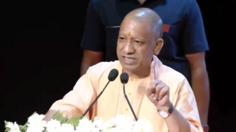 विभाजन विभीषिका स्मृति दिवस: CM योगी का कांग्रेस पर प्रहार, बोले- सत्ता के लिए किए देश के टुकड़े!
