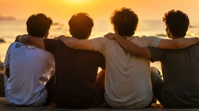 Happy Friendship Day: कैसे हुई फ्रेंडशिप डे की शुरुआत? जानिए इसके पीछे का दिलचस्प इतिहास