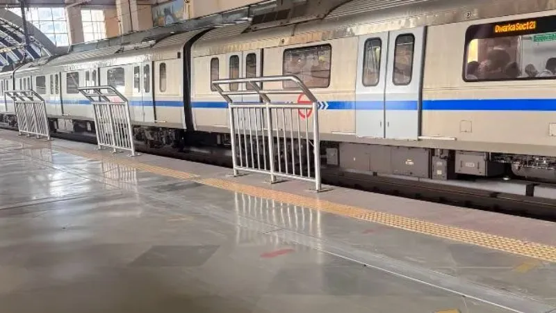 15 अगस्त की सुबह नहीं होगी मेट्रो की टेंशन! सुबह 4 बजे से दौड़ेंगी ट्रेनें, DMRC ने बनाया खास प्लान