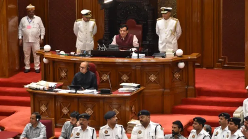 UP विधानसभा में ₹59,019 करोड़ का अनुपूरक बजट पेश, ऊर्जा-स्वास्थ्य और उद्योग पर बड़ा फोकस
