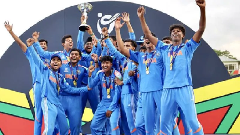 भारत की अंडर-19 टीम में सहवाग और द्रविड़ के बेटे को मौका, ऑस्ट्रेलिया के खिलाफ खेलेंगे वनडे सीरीज