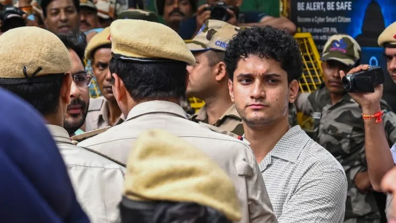 निशु आजाद मामले में CJP का प्रदर्शन, पार्लियामेंट स्ट्रीट थाने का घेराव, सौरव दास और रांका का पुलिस पर फूटा गुस्सा