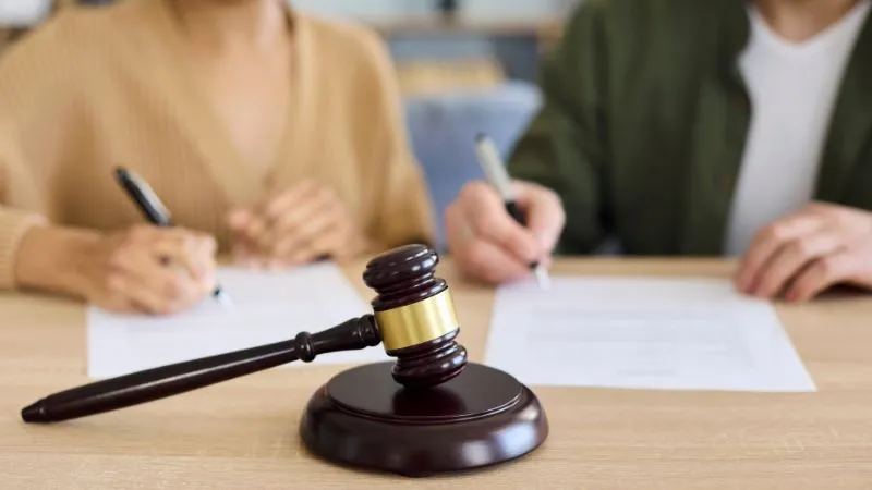पत्नी के काला-मोटा कहने से था आहत, शख्स ने कोर्ट में दी तलाक की अर्जी, फिर अदालत ने जो फैसला सुनाया…