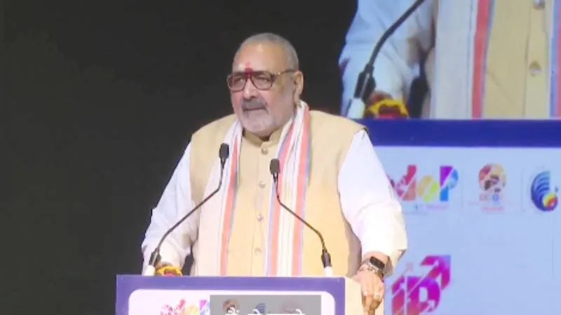 यूपी की पहचान अब कट्टा नहीं, ब्रह्मोस और फाइटर जेट से : गिरिराज सिंह