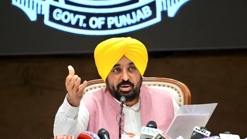 ड्रग तस्करों और गैंगस्टरों पर मान सरकार का क्रैकडाउन, दुनिया के किसी कोने में छिपने की नहीं मिल रही जगह, करवाया जा रहा डिपोर्ट