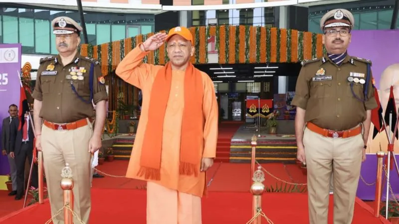 योगी सरकार का पुलिस इन्फ्रास्ट्रक्चर मजूबत करने पर जोर, ₹18.41 करोड़ के विकास कार्यों की मंजूरी, बनेंगे हॉस्टल, बैरक और ऑफिस