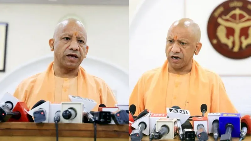 'राजनीतिक स्वार्थ में लोकतांत्रिक मूल्यों की तिलांजलि...', CM योगी ने कांग्रेस और विपक्ष पर साधा निशाना, कहा-SIR पर फैला रहे भ्रम