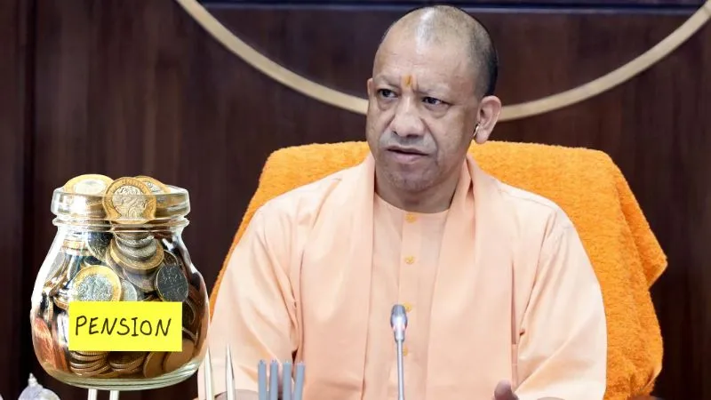 पुरानी से नई पेंशन का सफर और कर्मचारियों के कल्याण को लेकर प्रतिबद्ध योगी सरकार