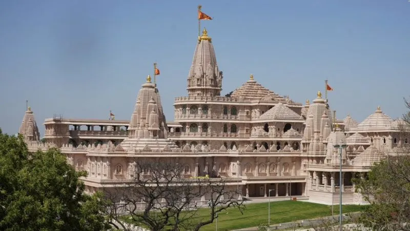 चंपत राय-अनिल मिश्रा आरोपी नहीं... राम मंदिर चढ़ावा चोरी केस में 7 हजार पन्नों की चार्जशीट दाखिल, जानें पूरी बात