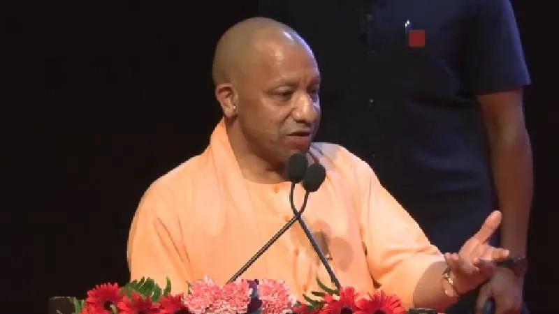 CM  योगी ने समय की महत्ता पर दिया बल, बच्चों से बोले- समय का प्रबंधन अवश्य करें