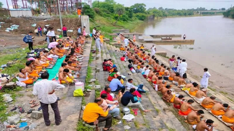 पितृ पक्ष में उज्जैन का सिद्धवट क्यों है खास? यहां होती है पिंडदान और तर्पण की परंपरा