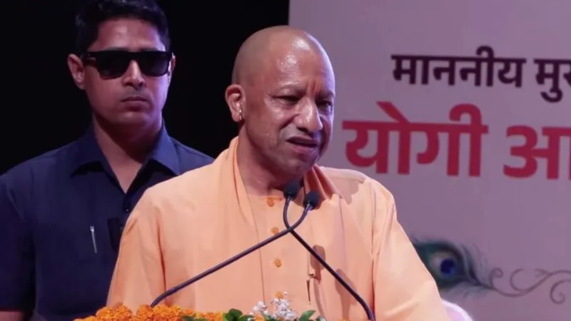 'राधे-राधे' से शुरू किया संबोधन… ब्रज में CM योगी ने लोगों को दी श्रीकृष्ण जन्माष्टमी की शुभकामनाएं, शेयर किया Video