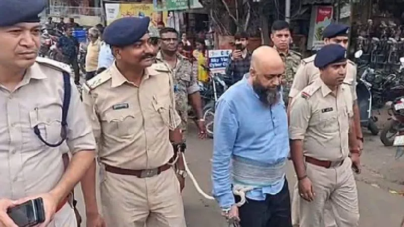 दुबई भागने की फिराक में था गैंगस्टर प्रिंस खान का भाई बंटी, कोलकाता एयरपोर्ट से गिरफ्तार