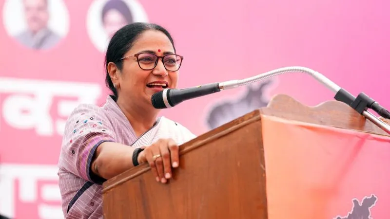 आंगनवाड़ी कार्यकर्ताओं का बरसों पुराना इंतजार होगा खत्म? रेखा गुप्ता सरकार करने जा रही बड़ा ऐलान; जानें पूरा मामला
