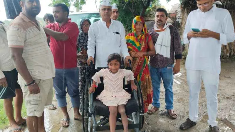 बलिया की बिटिया रागिनी के सपनों को मिले 'पंख', आप सांसद संजय सिंह के निर्देश पर 'आप' ने बढ़ाया मदद का हाथ