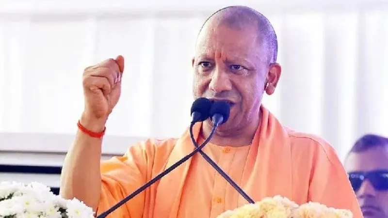 ‘कांग्रेस-सपा जीतें तो पुरुषार्थ, हारें तो चुनाव आयोग दोषी’, CM योगी ने विपक्षी दलों पर साधा निशाना