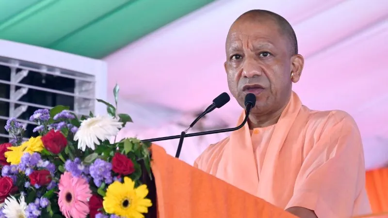 UPPSC-2025 मेंस के सफल अभ्यर्थियों को इंटरव्यू की तैयारी का मॉक मंच, योगी सरकार ने बढ़ाया आत्मविश्वास