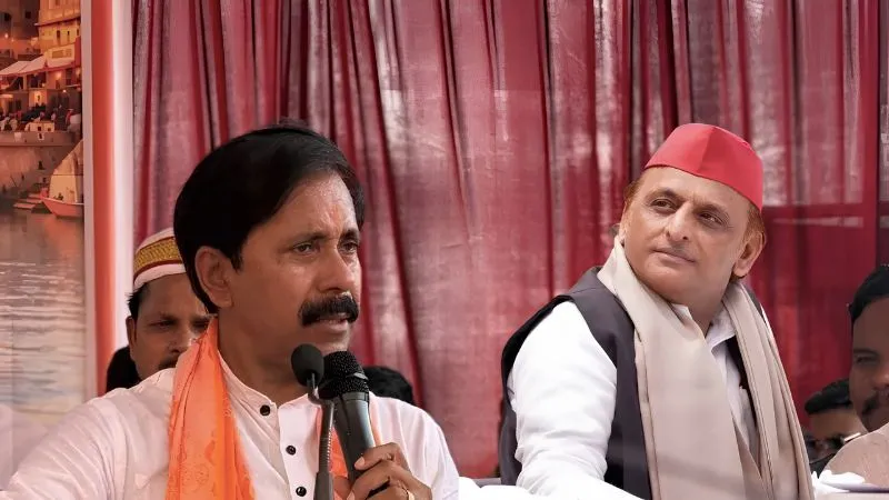 'लाल टोपी देखकर व्यापारी बंद कर देते थे शटर', अखिलेश पर मंत्री अनिल राजभर का तीखा हमला; पुरानी पेंशन पर भी घेरा