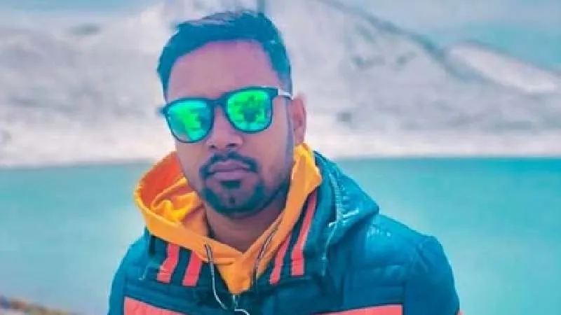 पश्चिम बंगाल: मालदा में भाजपा कार्यकर्ता समीर घोष की बेरहमी से हत्या, पहले पीटा फिर मारी गोली