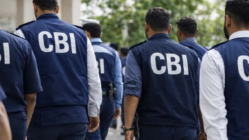 CBI की बड़ी कार्रवाई, SFIO के डिप्टी डायरेक्टर समेत 3 गिरफ्तार, ₹1 करोड़ की रिश्वत मांगने का आरोप