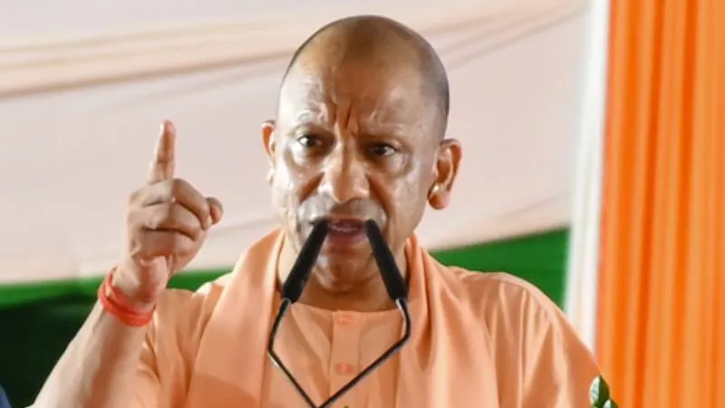 सीएम योगी ने साधा सपा पर निशाना, बोले-80 फीसदी पर एनडीए और 20 फीसदी पर पीडीए
