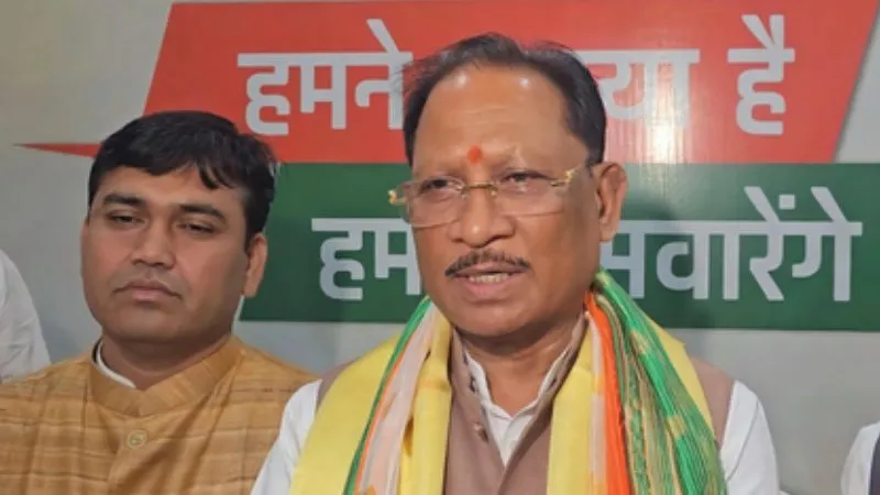 काशी से वडनगर तक 2300 KM की बाइक रैली, छत्तीसगढ़ के 54 युवाओं का सीएम साय ने किया सम्मान