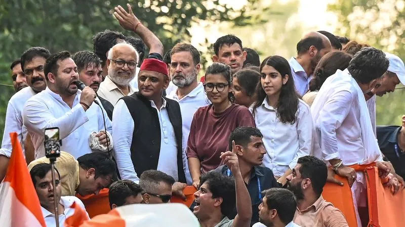 विपक्ष के प्रदर्शन में विदेश से आया फंड? सुप्रीम कोर्ट के सीनियर एडवोकेट का चौंकाने वाला दावा, FCRA बिल से जोड़े तार!