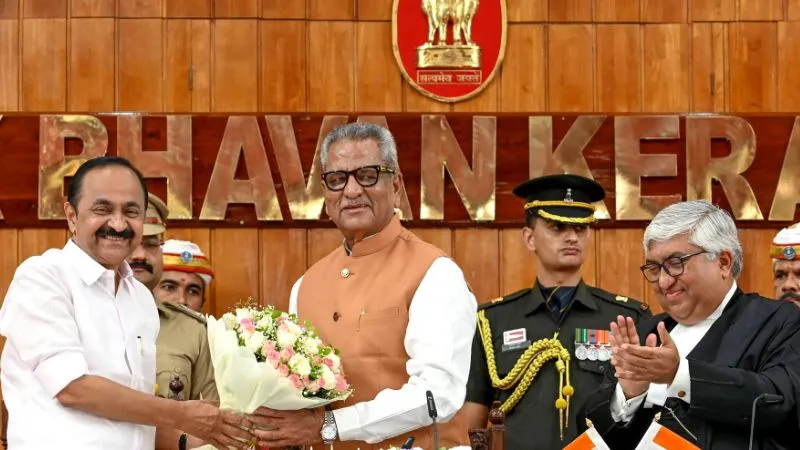 केरल में राज्यपाल का पद संभालते ही ओम प्रकाश माथुर ने लोकभवन में बैन किया नॉनवेज, कांग्रेस के साथ विपक्ष भी भड़का