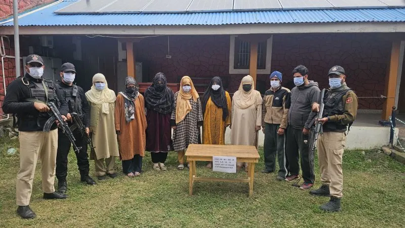 पाकिस्तान से फंडिंग, 14 से 15 सीक्रेट मीटिंग्स...बांदीपोरा में हत्थे चढ़ी इत्तेहाद-उल-मुस्लिमीन की संदिग्ध आतंकी