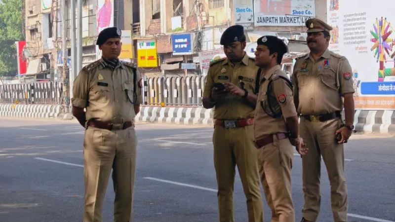मां ने जेंडर चेंज सर्जरी करवाने से किया मना तो नाबालिग बेटे ने कर दी हत्या, फिर खुद पुलिस के सामने किया सरेंडर