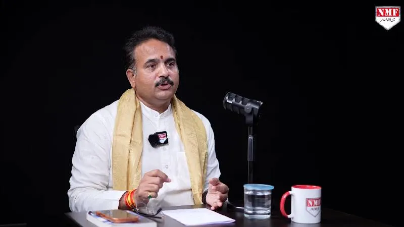 ‘यादव परिवार’ में घोटाले वाले पैसों के लिए लड़ाई थी, 4800 करोड़ की लूट हुई ! Sanjay Sharma