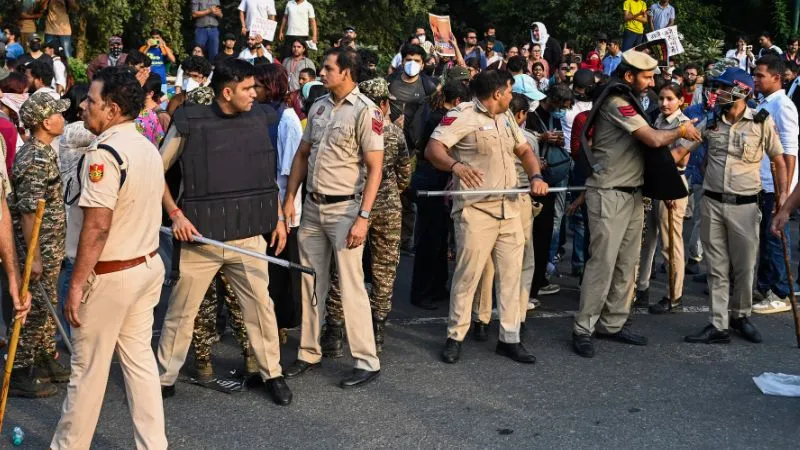 दिल्ली में प्रदर्शन के अलर्ट के बीच दिपके-सौरव-रांका को मजिस्ट्रेट कोर्ट ने किया रिहा, CJP ने दिया नया संदेश
