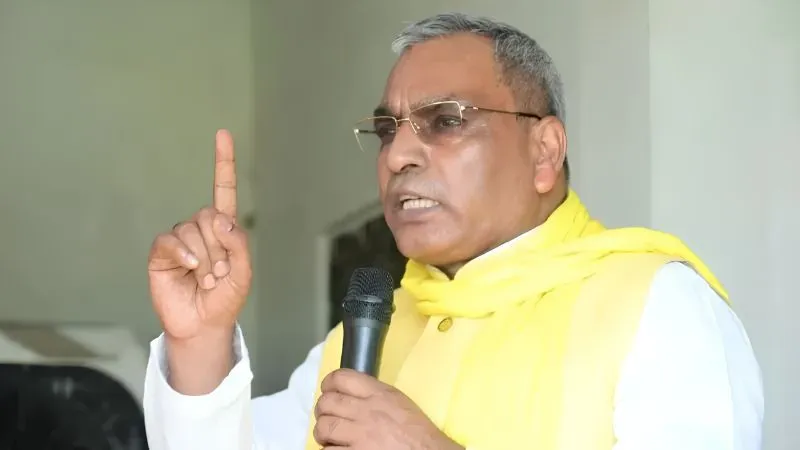 'संविधान नहीं, अखिलेश खतरे में हैं...', राज्यसभा चुनाव के बीच ओपी राजभर का सपा पर बड़ा हमला