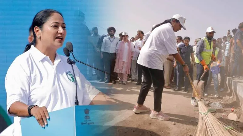 आजादपुर में स्वच्छता अभियान में शामिल हुईं CM रेखा गुप्ता, बोलीं- जिम्मेदारी तय किए बिना नहीं सुधरेगी व्यवस्था