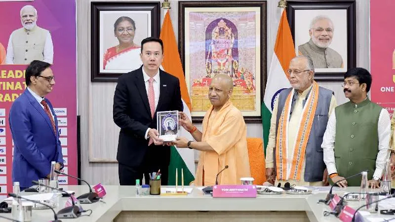 सिंगापुर की कंपनियों को यूपी में निवेश का आमंत्रण, जेवर के पास ‘सिंगापुर सिटी’ बनाने का प्रस्ताव