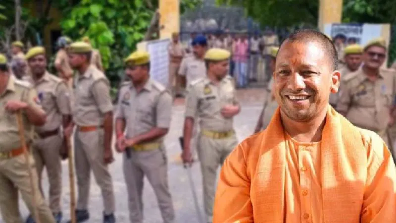 योगी सरकार में यूपी पुलिस का मानवीय चेहरा: बनी संकटमोचक, 4 हजार से अधिक लोगों को आत्मघाती कदम उठाने से बचाया