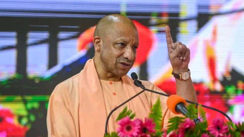 सितंबर में आबकारी राजस्व ने लगाई ऐतिहासिक छलांग, 800 करोड़ ज्यादा हुई कमाई, योगी सरकार की बड़ी उपलब्धि