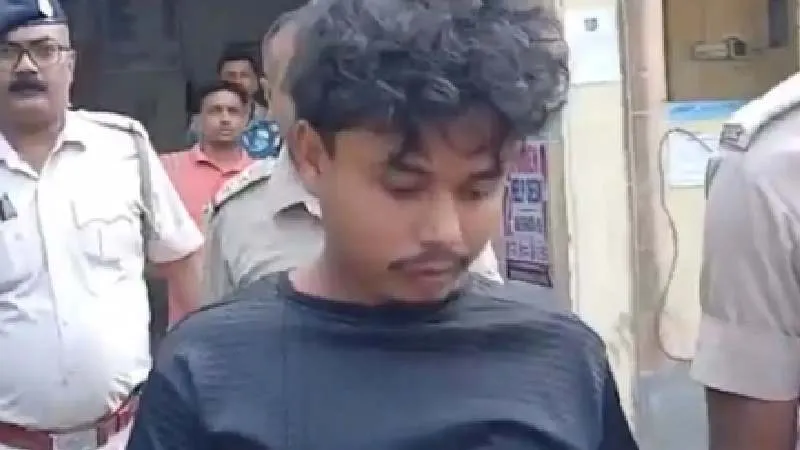 पश्चिम बंगाल: रेप और हत्या का आरोपी प्रहलाद दास एनकाउंटर में ढेर, एक पुलिस अधिकारी घायल