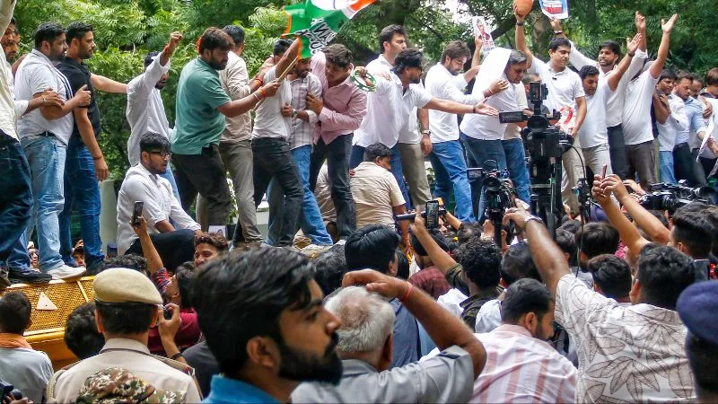 Jantar Mantar Protest LIVE: छावनी में तब्दील जंतर-मंतर, इंटरनेट भी बंद; सौरभ भारद्वाज समेत कई नेता हिरासत में लिए गए