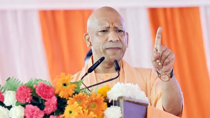 योगी सरकार का माइक्रोबायोम प्लान तैयार, स्वास्थ्य से खेती तक होगा फायदा