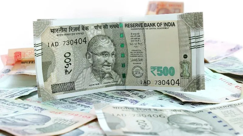 DA Hike: दिवाली से पहले केंद्रीय कर्मचारियों को तोहफा, DA में 3% बढ़ोतरी को मंजूरी!