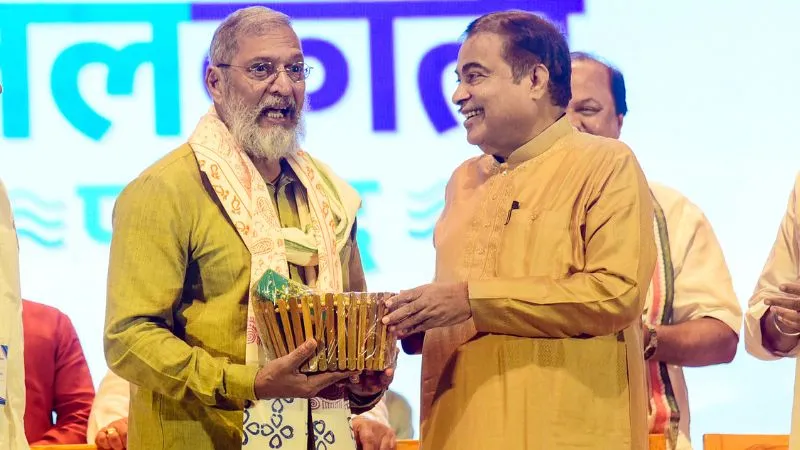 अभिनेता नाना पाटेकर के निधन पर केंद्रीय मंत्री नितिन गडकरी से लेकर CM योगी समेत दिग्गज नेताओं ने ऐसे दी श्रद्धांजलि
