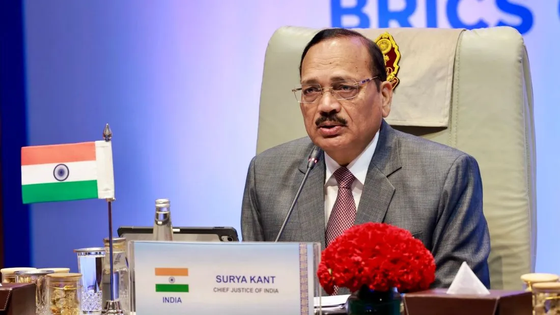 CJI सूर्यकांत के खिलाफ पोस्ट पर बवाल! कांग्रेस समेत कई नेताओं के खिलाफ याचिका दाखिल