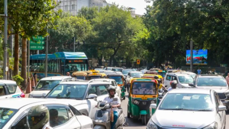 कल सुबह ट्रैफिक रहेगा प्रभावित, मैराथन के चलते कई रास्तों पर डायवर्जन, पुलिस ने जारी की एडवाइजरी