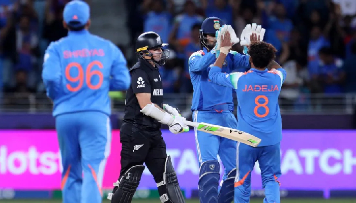 IND vs NZ Champions Trophy 2025 Final : भारत ने न्यूजीलैंड को 251/7 पर रोका