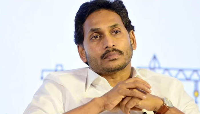 आंध्र प्रदेश के पूर्व सीएम जगन मोहन रेड्डी पर ईडी का एक्शन, 14 साल पुराने मामले में जब्त हुई 800 करोड़ की संपत्ति