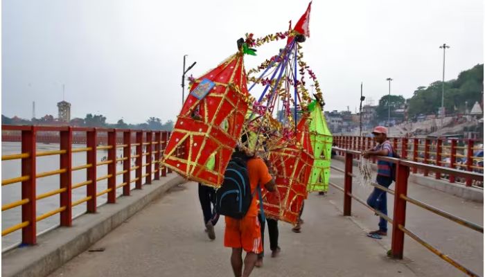 Kanwad Yatra Traffic Advisory: दिल्ली में इन रास्तो पर भूलकर भी ना जाएं कावड़िया, वर्ना झेलनी पड़ सकती है परेशानी