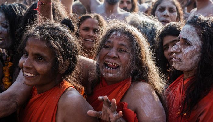 कौन हैं महिला नागा साध्वियां? जानें महाकुंभ में क्या है उनकी खास भूमिका