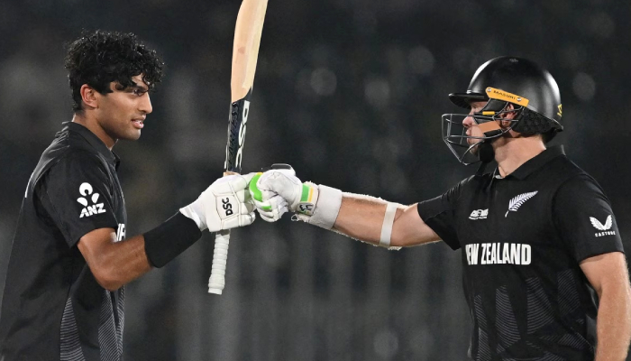 Champions Trophy : रचिन रवींद्र के शतक से न्यूजीलैंड ने बांग्लादेश को दी मात,  भारत व न्‍यूजीलैंड की  सेमीफाइनल में हुई एंट्री